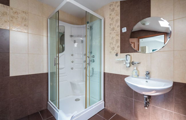 Faraway Aparthotel near Airport - Foto 57