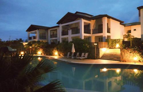 Apartamento amplo de frente para o mar em Resort - Foto 38