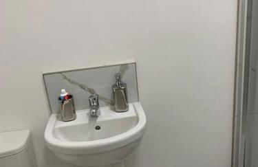 City Blessed Aptm 3 with Free Parking - Foto 11