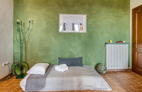 GuestHost - Casale dei Tramonti - Nature's Haven Apartments in Renovated Farmhouse with Pool - Photo 23