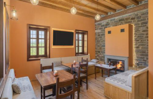 Tis Ouranias - Foto 18