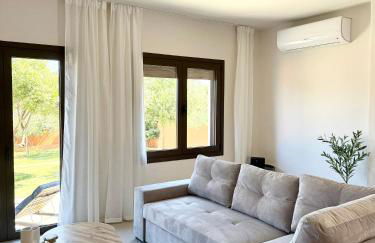 Unick Avra Luxury Living - Photo 13