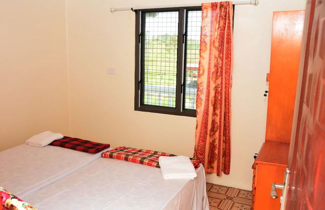 Narayan's Apartment - Photo 5