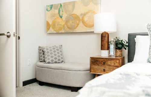 Stylish Vibes 1BD in WEHO - Foto 9