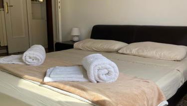 Brando Apartment - Photo 3, towels