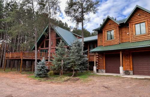 Evergreen Haven Lodge and Bunkhouse - Foto 2