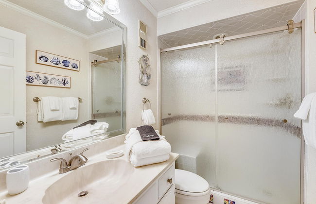 Regency Towers by Book That Condo - Foto 44