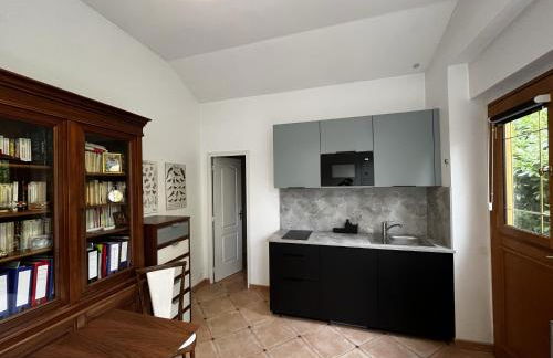 Charming independent guest house - spacious studio with terrace and garden, 25 minutes from Paris - Foto 6