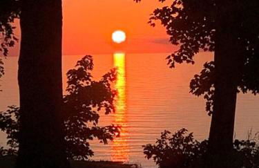 Lakefront Cottage w/ Private Beach- Niagara - Foto 7