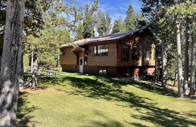 Shepherd Family Retreats- Moose - Photo 1