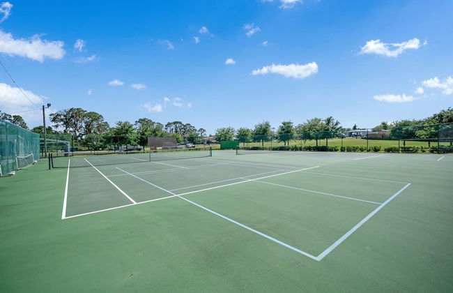 Lake Placid Home Boat Parking and Clubhouse Access by RedAwning - Photo 14