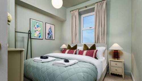 Modern 1-Bed Retreat by Stirling Train Station - Foto 3