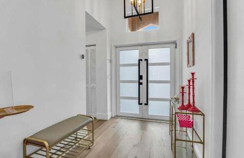 Designer Stylish Villa by Sawgrass with Hot Tub and Arcade Games - Foto 34