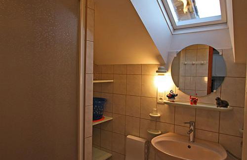 Gîte confortable en montagne avec terrasse, idéal pour rando et cure, proche de Plombières-les-Bains - FR-1-589-172 - Foto 7