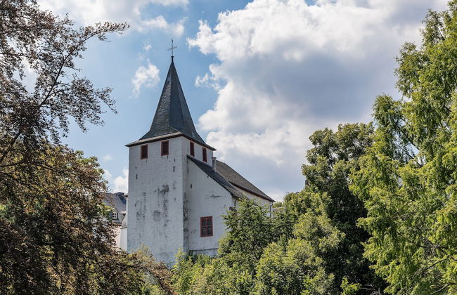 Detached Bungalow with Washing Machine near Lake - Foto 17