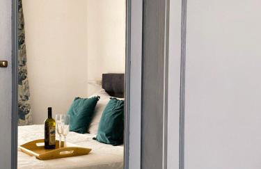 Jolie Ann Marie apartment - Photo 16