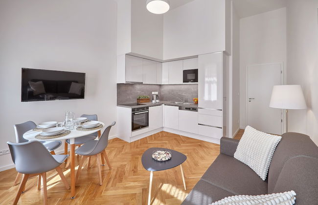 DownTown Suites Rubesova - Foto 20