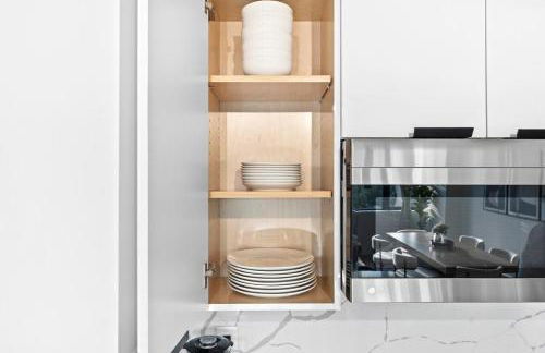 Luxury Haven 5 min to Airport NYC MetLife - Photo 11