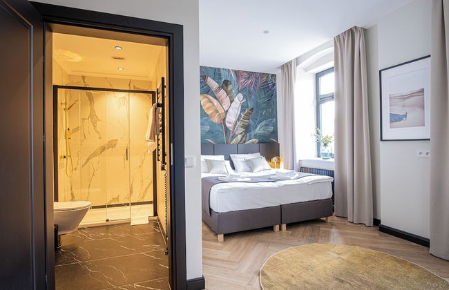 Carvala Boutique Apartments - Photo 8