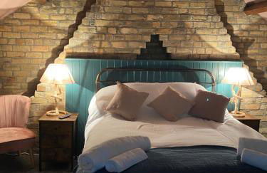 Farndale House-Hot tub - Photo 45