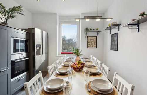 Stylish & Relaxing Penthouse ~ Workspace ~ Parking - Foto 20