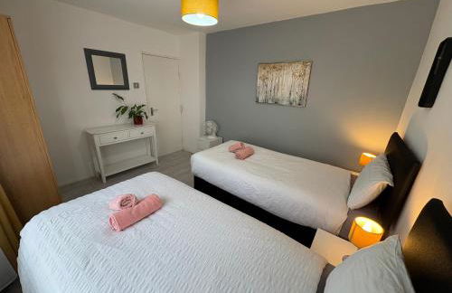 Entire 4-Bed House & Parking, Steps from ICC & Utilita Arena Birmingham & Broad Street - Foto 21