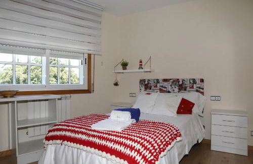 Casa familiar cerca de playa América - Foto 14