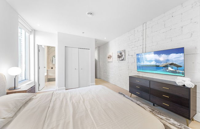 Elegant Suites De La Montagne- Dtwn Mtl - Photo 4