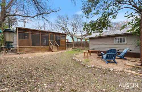 Elegant Escape Gourmet Kitchen and Outdoor Living - Foto 36