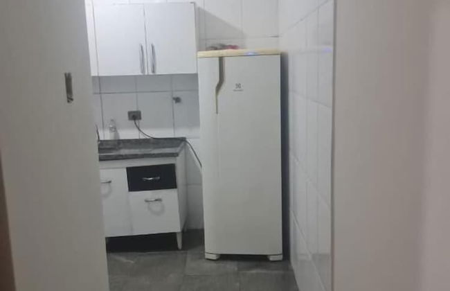 Chale com ar na praia da Enseada - Foto 4