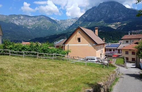 Charming Alpine Retreat for 9 - Foto 38