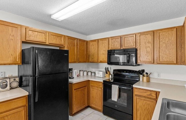 Lake View Pool Home With Game Room - Foto 8