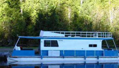 Stylish House Boat - Adventure Basecamp - Sleeps 5 - Wi-Fi HB07 - Foto 5