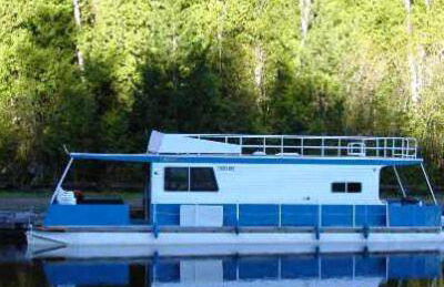 Stylish House Boat - Adventure Basecamp - Sleeps 5 - Wi-Fi HB07 - Foto 5