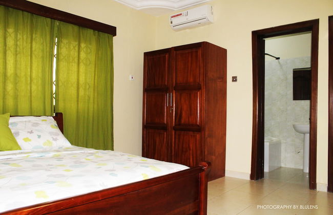 Evergreen Apartments - Photo 5