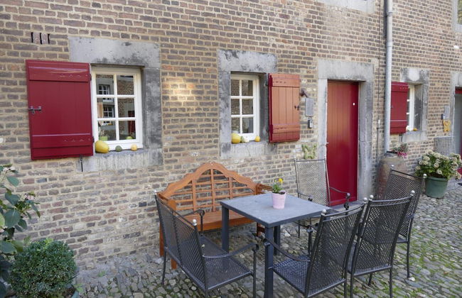 Located Near Maastricht Towards the Belgium Border - Photo 32