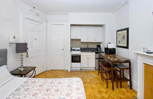 Modern Midtown East Apartments in NYC - Foto 16