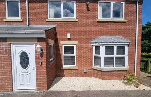 The Priory - 1 mile from Ramside Hall Hotel Spa and Golf & A1 - Foto 16