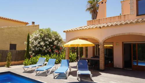 Superb villa near sandy beach Sant Pere Pescador, Amfora 64 - Foto 2