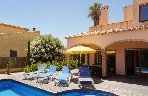 Superb villa near sandy beach Sant Pere Pescador, Amfora 64 - Foto 2