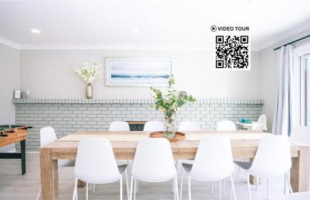 Modern Spacious 5BR Retreat -Games & Large Yard - Foto 1