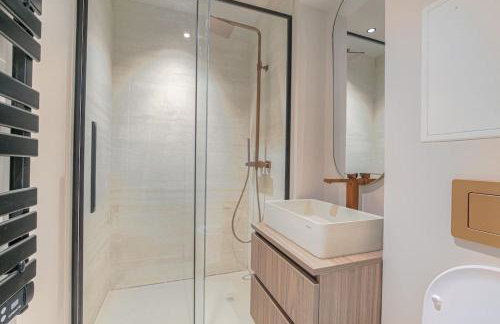 Studio with sleeping area for 4, Saint-Didier - Foto 9