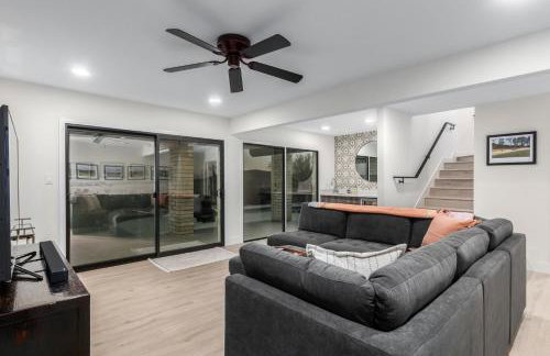 3BR Retreat with Heated Pool, BBQ and Mountain Views - Foto 37