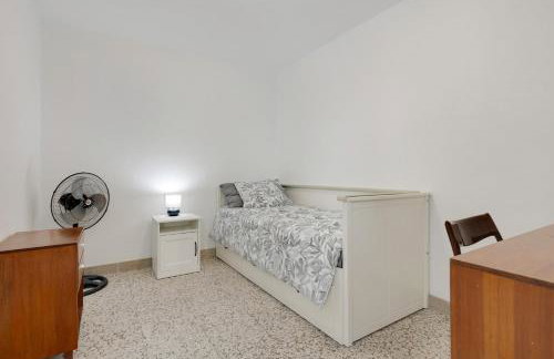 Edificio El Baifo Loco - Milena - Foto 16
