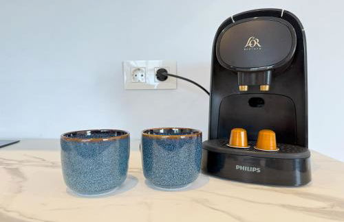 NEW - Old Town Modern Apartment Close to Beach - Photo 6