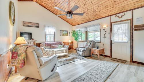 2 Mi to Lake Champlain Cabin with River Access! - Foto 5