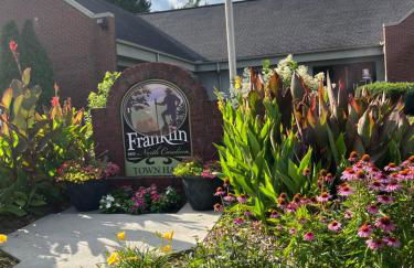 Smokies Hill Top Cabin Mountain Views 2 miles to Town Pet Friendly - Foto 35