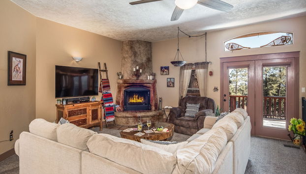 Casa Escondida by Ruidoso Vacation Rentals - Foto 3, Servicios del alojamiento