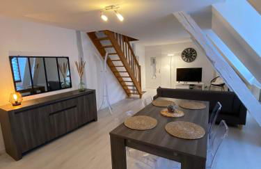 QUAI 65 , 3 pièces sur le port, à 250 m de la rue piétonne et de la mer - Foto 1