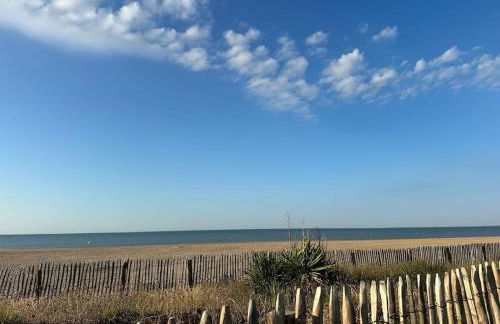 Grand Studio Mer et Confort centre-ville, parking - Photo 36